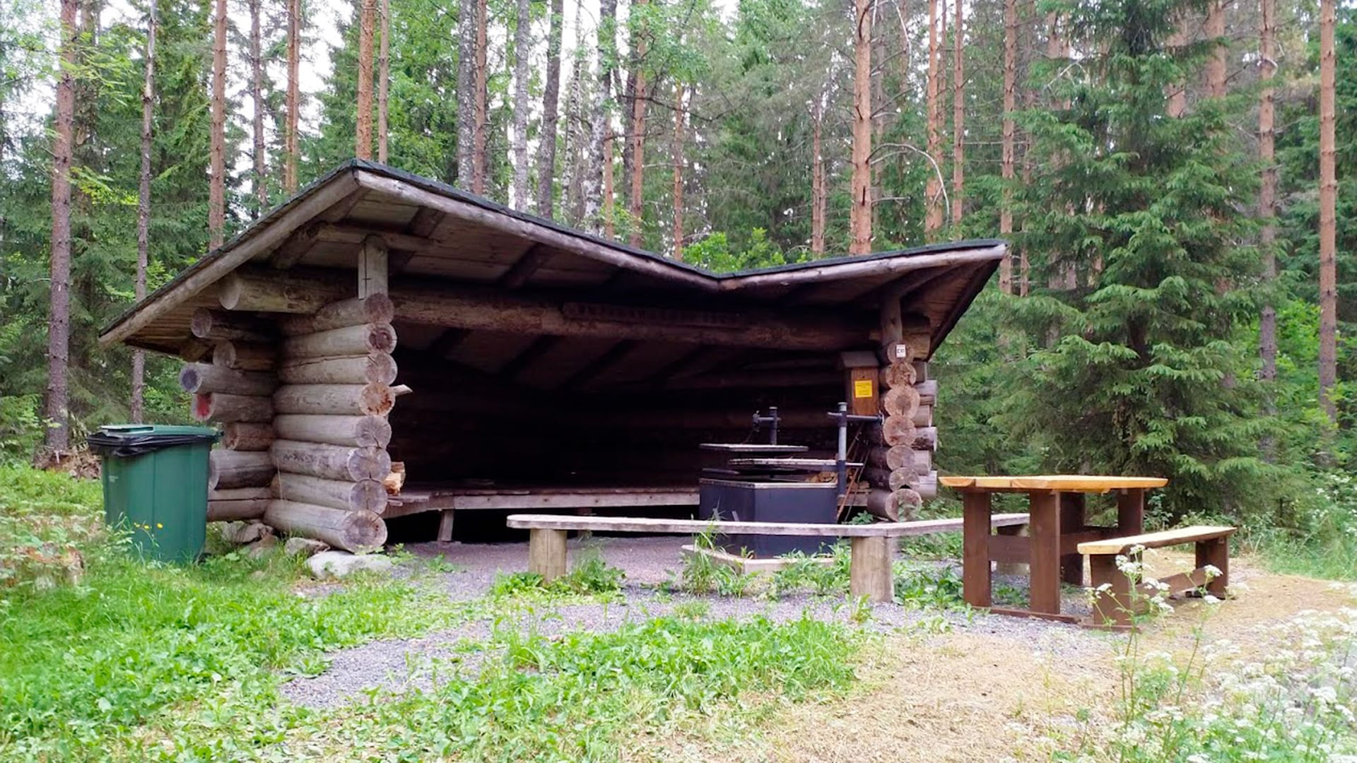 Uutelan laavu - LakeSaimaa Purest Finland