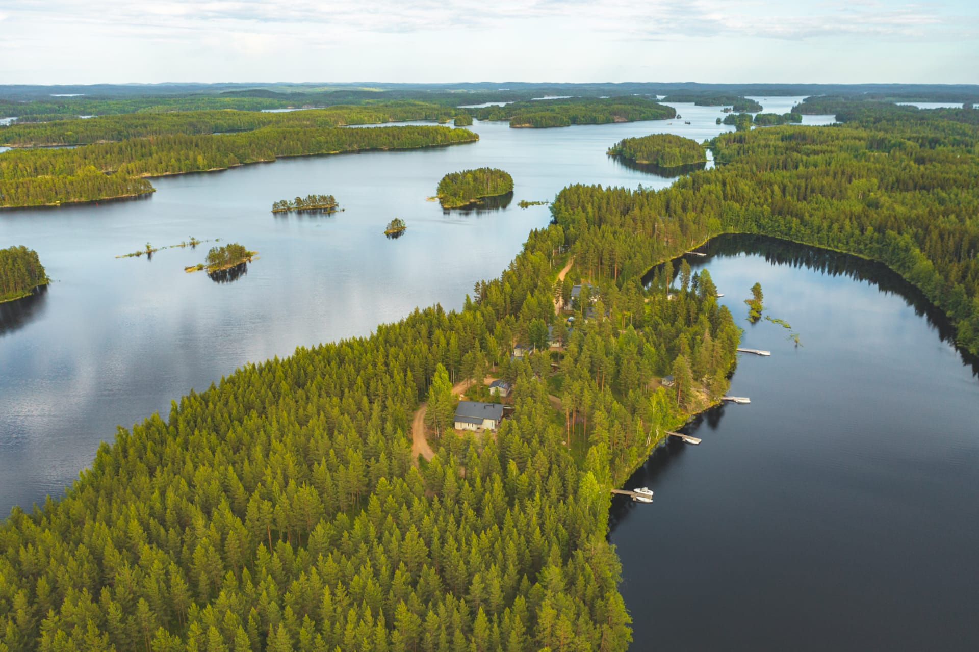 Huvilat Oravissa Saimaan rannalla - LakeSaimaa Purest Finland